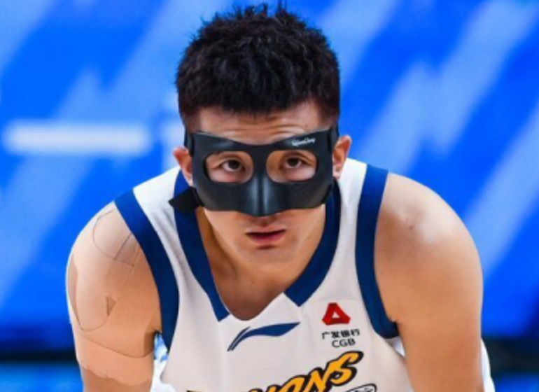 世界杯高清观看-升联赛第一！孙铭徽19分广厦逆转新疆 胡金秋16分塔克26+6+7