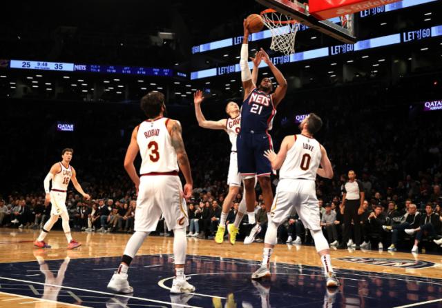 世界杯官方下载页-阿德救场篮网末节险些崩盘 KD哈登难觅休息机会