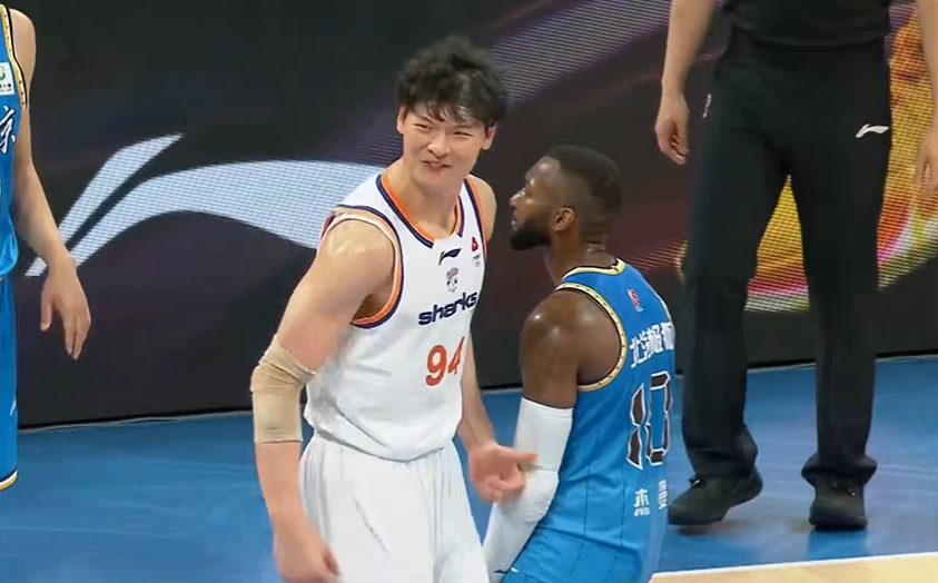 世界杯官方下载页-19连胜！CBA常规赛冠军近乎出炉，北京输球遭打击，广东掀翻广厦